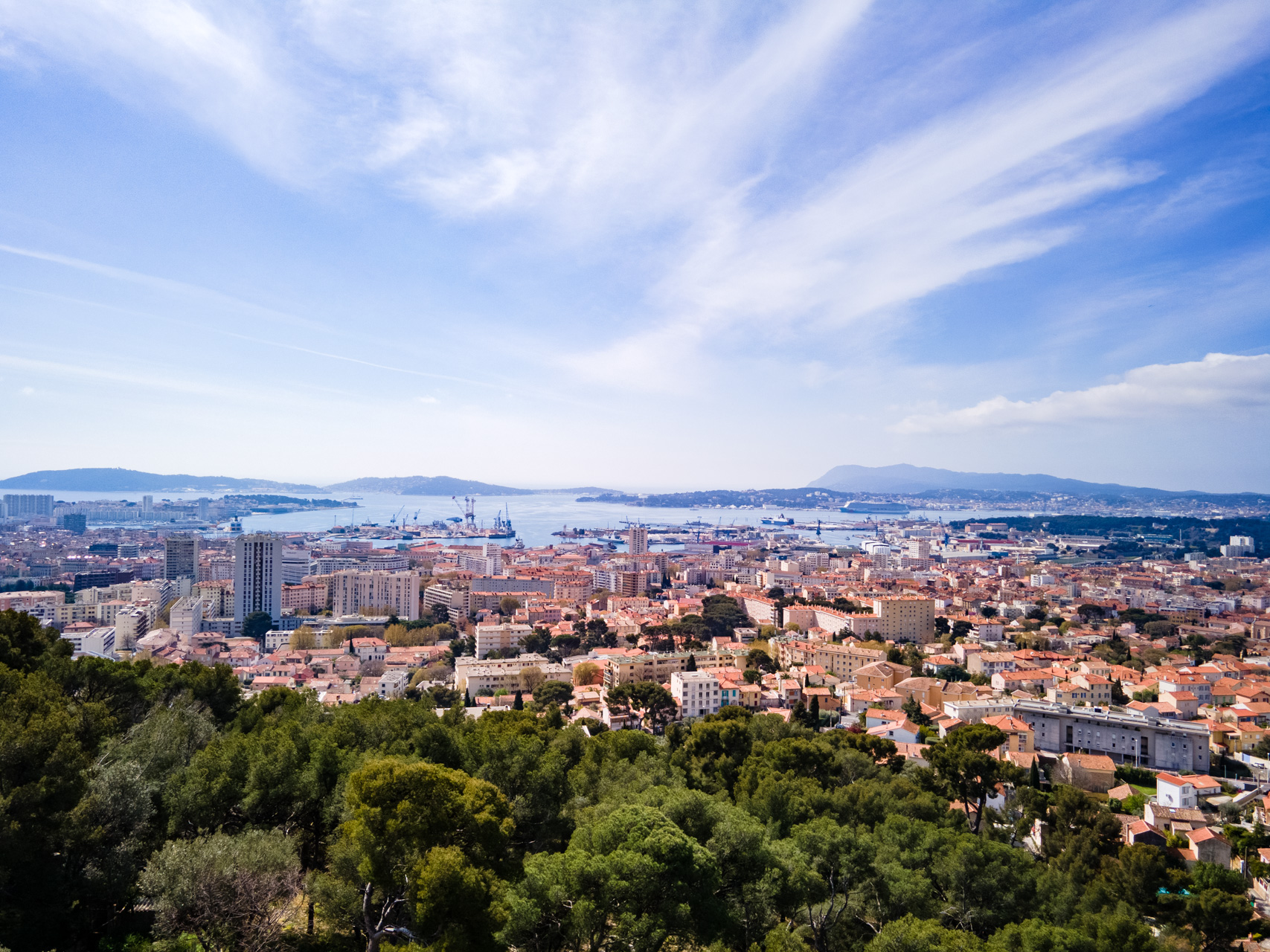 Rade de Toulon vue panoramique depuis le Mont Faron